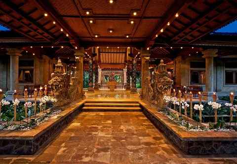 Lobby Matahari Beach Resort & Spa