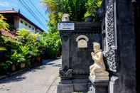 Luar Bangunan Nakula Guest House