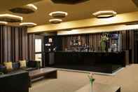 Bar, Cafe and Lounge Best Western Premier The Hive