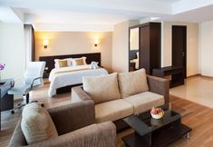 Bedroom 3 Best Western Premier The Hive