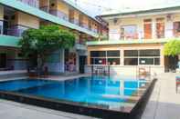 Kolam Renang Sayang Maha Mertha Hotel