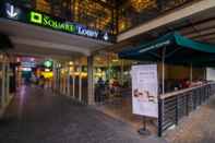 Ruang Umum The Square Surabaya Hotel Powered by Archipelago