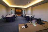 Ruangan Fungsional The Square Surabaya Hotel