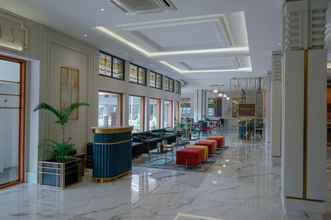 Lobby 4 Hotel Savoy Homann