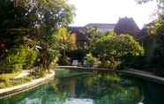 Swimming Pool 5 Kampung Cenik