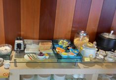 Restaurant 5 V Hotel Tebet Jakarta