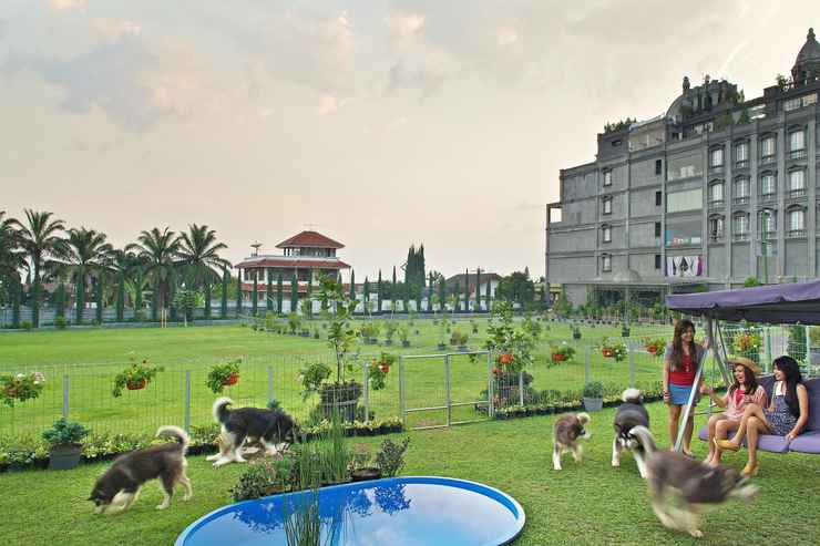 Gh Universal Hotel In Setiabudi Bandung West Java