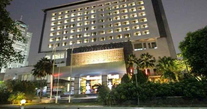 Exterior Bidakara Hotel Jakarta