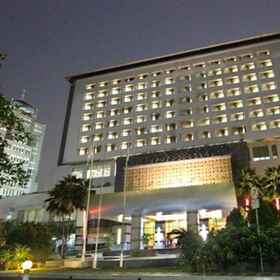 Exterior / Building 1 Bidakara Hotel Jakarta, โรงแรม & ที่พัก Kota Kasablanka Office 88