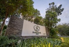 Exterior 5 Lorin Syariah Hotel Solo
