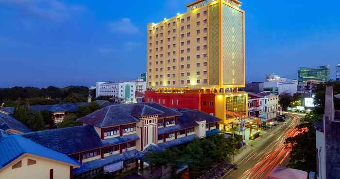 ภายนอกอาคาร Best Western Plus Makassar Beach