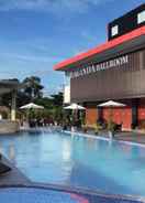 SWIMMING_POOL Grand Hatika Hotel Belitung