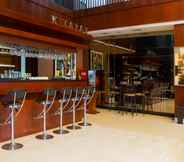 Bar, Cafe and Lounge 6 Grand Hatika Hotel Belitung