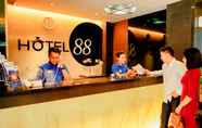 Lobi 2 Hotel 88 Mangga Besar 120 RS Husada By WH