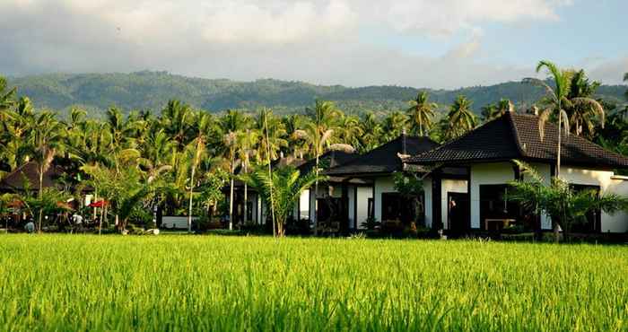 Luar Bangunan Pandawa Village