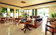 ร้านอาหาร 4 Griya Sentana Malioboro Hotel