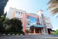 Exterior Horison Plaza Tegal