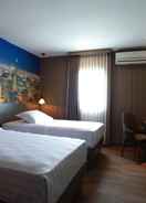 BEDROOM Horison Plaza Tegal