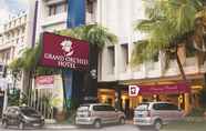 Luar Bangunan 3 Grand Orchid Hotel Solo