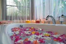 客室内バスルーム Pat-Mase Villas at Jimbaran