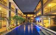 Swimming Pool 5 Grand Barong Resort Bali