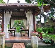 บริการของโรงแรม 3 Sativa Sanur Cottages