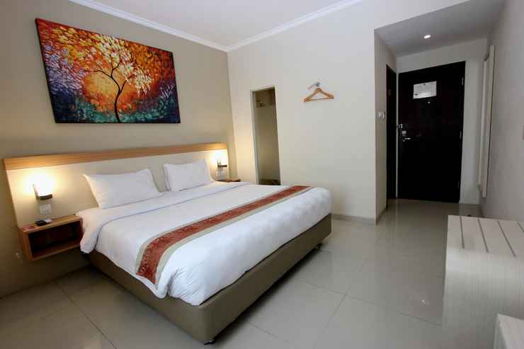 BEDROOM Laxston Hotel Yogyakarta