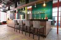 Bar, Kafe dan Lounge The Centro Hotel & Residence by Orchardz