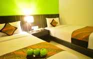 Bedroom 7 J Hotel Soekarno Hatta