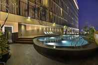 Swimming Pool Grand Tjokro Jakarta