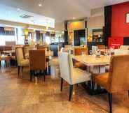 Restaurant 5 Nagoya Mansion Hotel & Residence Batam