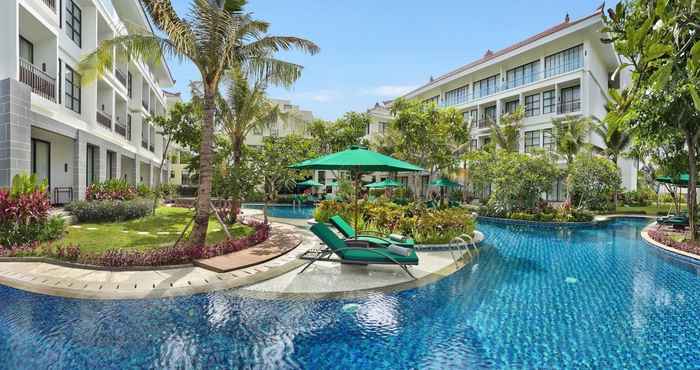 Swimming Pool Bali Nusa Dua Hotel