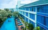 Swimming Pool 5 Emersia Hotel & Resort Bandar Lampung