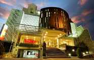 Luar Bangunan 2 Tickle Hotel