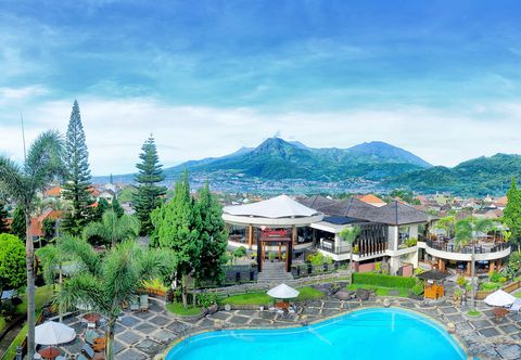 Swimming Pool Purnama Hotel