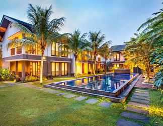 Exterior 2 Summer Hills Hotel & Villas Bandung