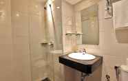 Toilet Kamar 2 Swiss-Belinn Baloi Batam