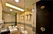 Toilet Kamar 5 Hotel California Bandung