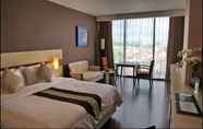 Bedroom 5 Hotel California Bandung