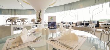 Restoran 2 Ozone Hotel Pantai Indah Kapuk Jakarta