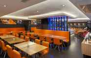 Bar, Kafe, dan Lounge 4 Swiss-Belinn Medan