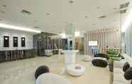 Lobi 4 Whiz Hotel Cikini - Menteng