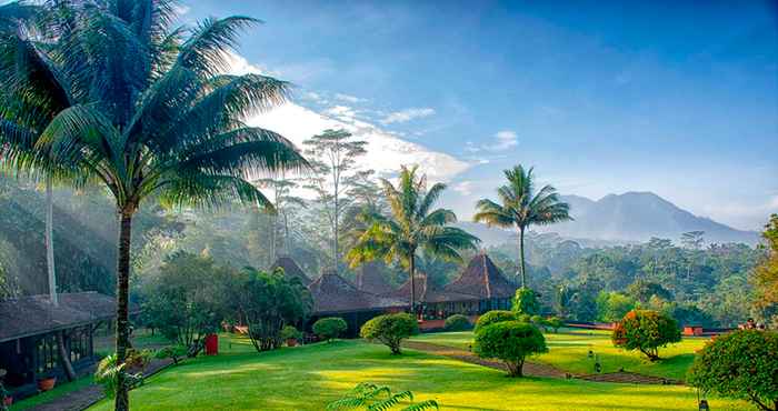 Tempat Tarikan Berdekatan MesaStila Resort and Spa