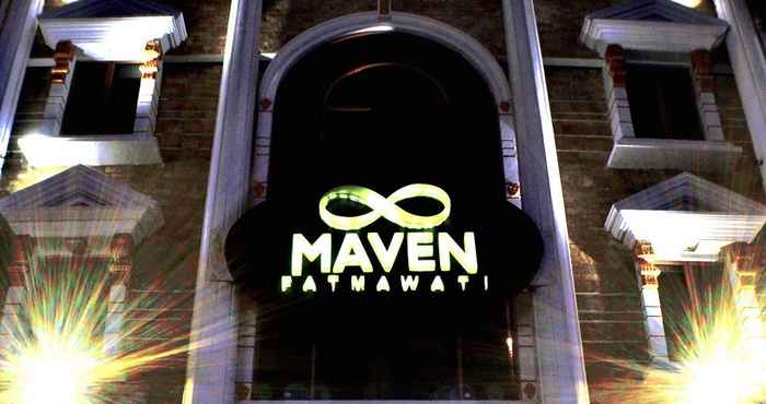 Exterior Maven Fatmawati Hotel