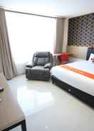 BEDROOM Tab Hotel Darmo Permai Surabaya