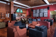 Quầy bar, cafe và phòng lounge Prime Plaza Hotel Sanur – Bali