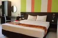 Bedroom Pose In Hotel Yogyakarta