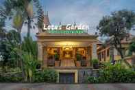 Luar Bangunan Lotus Garden Hotel by Waringin Hospitality