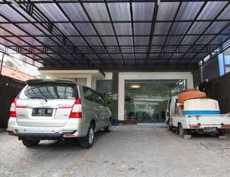 Luar Bangunan 2 Family Guest House