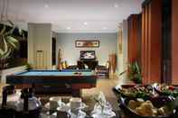 Bar, Cafe and Lounge Cakra Kusuma Hotel